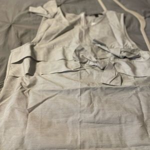 NWT BANANA REPUBLIC TOP M